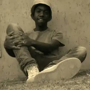 Que Dafloor - Here To Stay